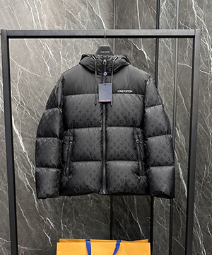 루이비통 모노그램 다운 패딩