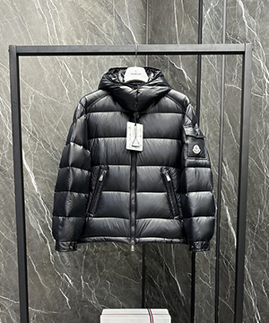 몽클레어 메이어 Maire 여성 숏 다운 패딩