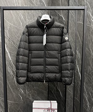 몽클레어 보디넷 Baudinet 남성 숏 패딩