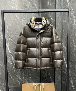 버버리 디태처블 남성 다운 패딩