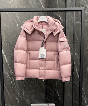 몽클레어 마야 Maya 70 펄 여성 다운 숏 패딩