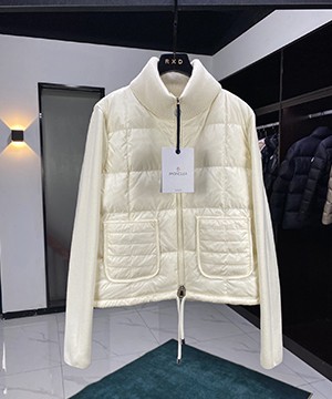 몽클레어 니트 가디건 경량 패딩