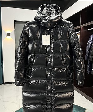 몽클레어 하노베리안 Hanoverian 롱 다운 패딩