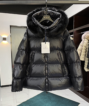 몽클레어 세리퍼 Serifur 숏 다운 패딩