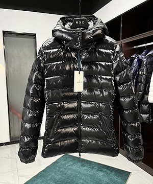 몽클레어 바디 BADY 숏 다운 패딩