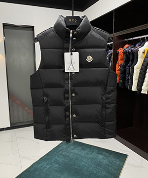 몽클레어 온타케 Ontake 다운 베스트 패딩 조끼