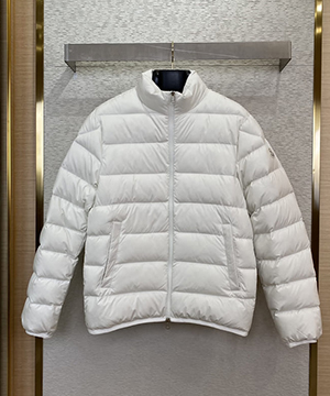 몽클레어 보디넷 BAUDINET 숏 다운 경량 패딩 자켓