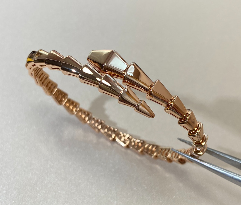 불가리 세르펜티 바이퍼 팔찌 기본형 로즈골드