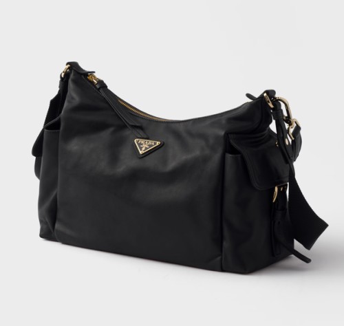 프라다 익스플로어 라지 나파 가죽 핸드백