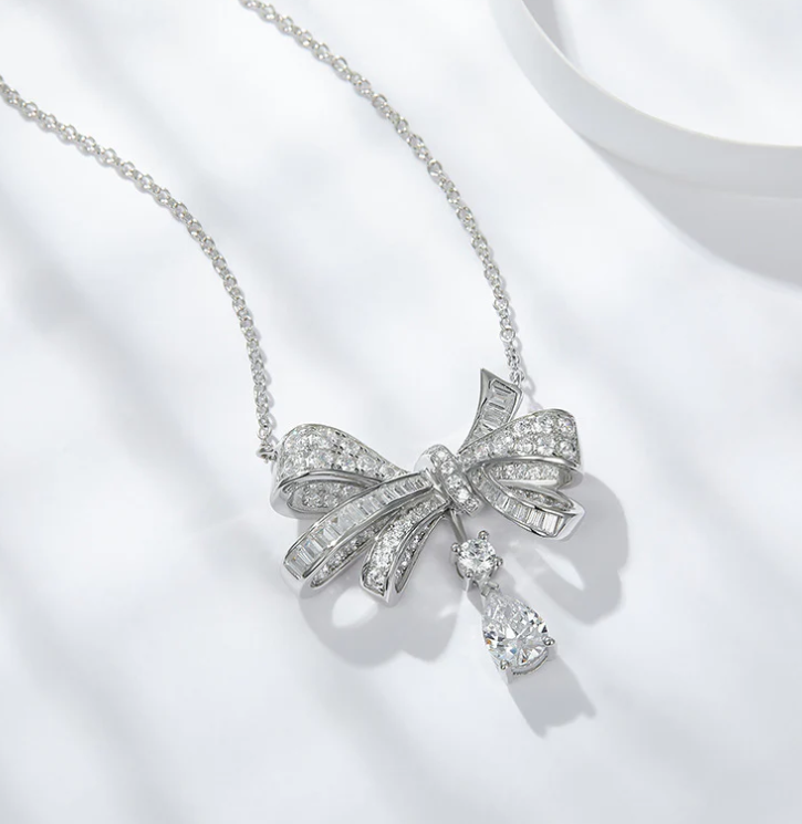 IE0008 스털링 실버 리본 매듭 모아사나이트 펜던트 목걸이