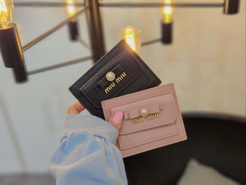 미우미우 리본 카드홀더
