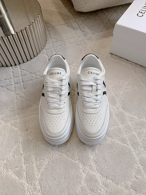 셀린느(Celine) 웨지 아웃솔 블록 스니커즈 옵틱 화이트