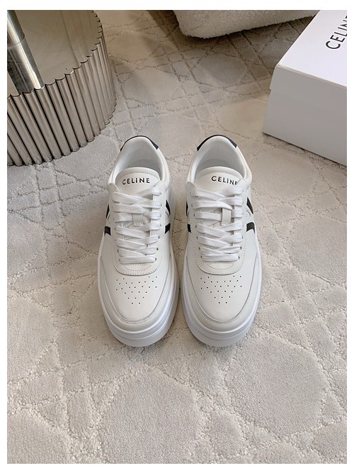 셀린느(Celine) 웨지 아웃솔 블록 스니커즈 옵틱 화이트