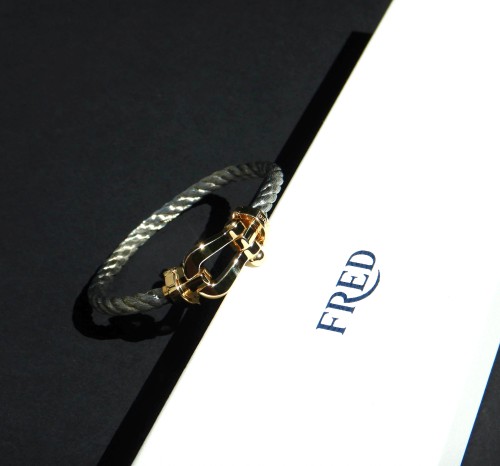 프레드 포스텐 팔찌