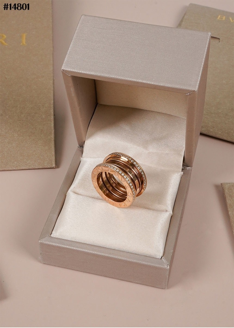 불가리 쓰리 밴드 비제로원 링