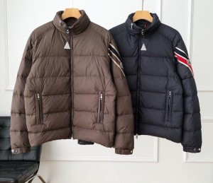 뭉클레어 솔라얀 패딩