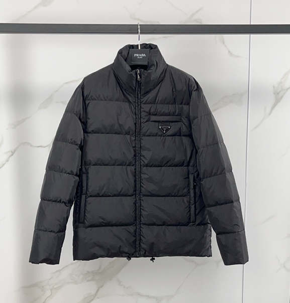 프라다 패딩 2026 신상