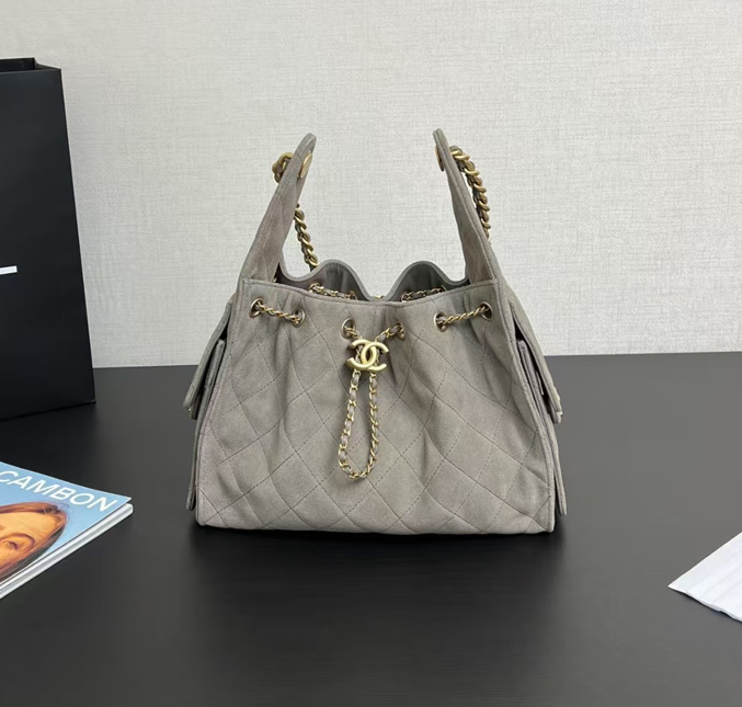 샤넬 25 스몰 스웨이드 호보백