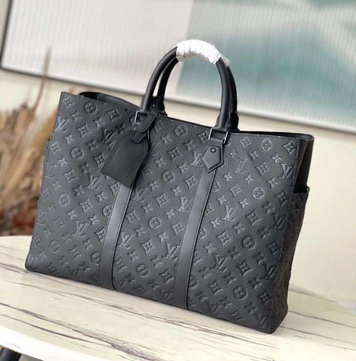 루이비통 삭 플라 M21865