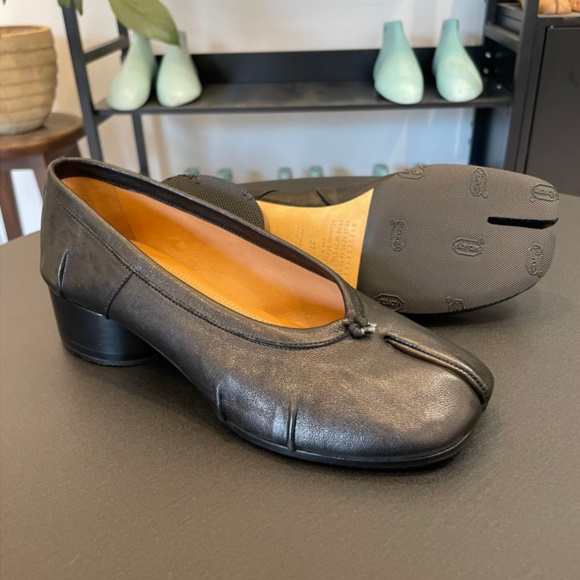 마르지엘라 타비 펌프스 블랙