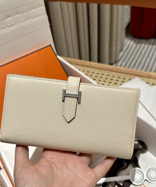 에르메스 베안 장지갑 (금장/은장) 앱송