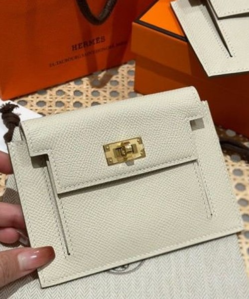 에르메스 켈리 포켓 카드지갑 (컬러 끄레) (금장)