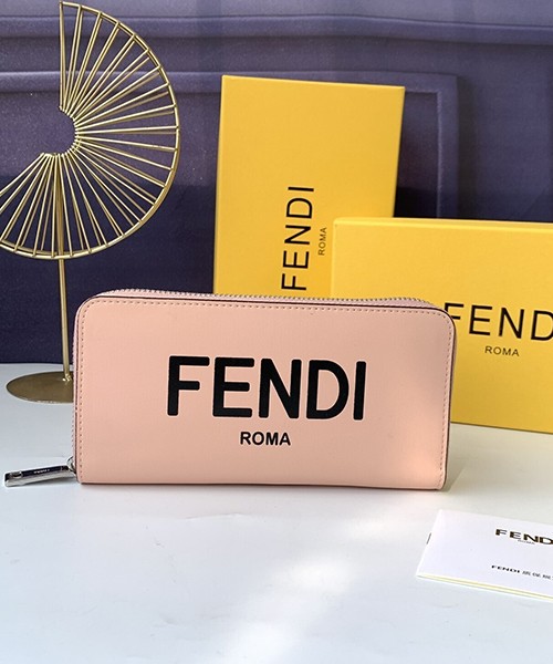 펜디 로마 로고 지퍼 장지갑 0078