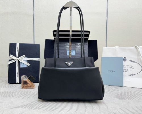 로고 프린트 핸드백 1BA4182CYS F0002