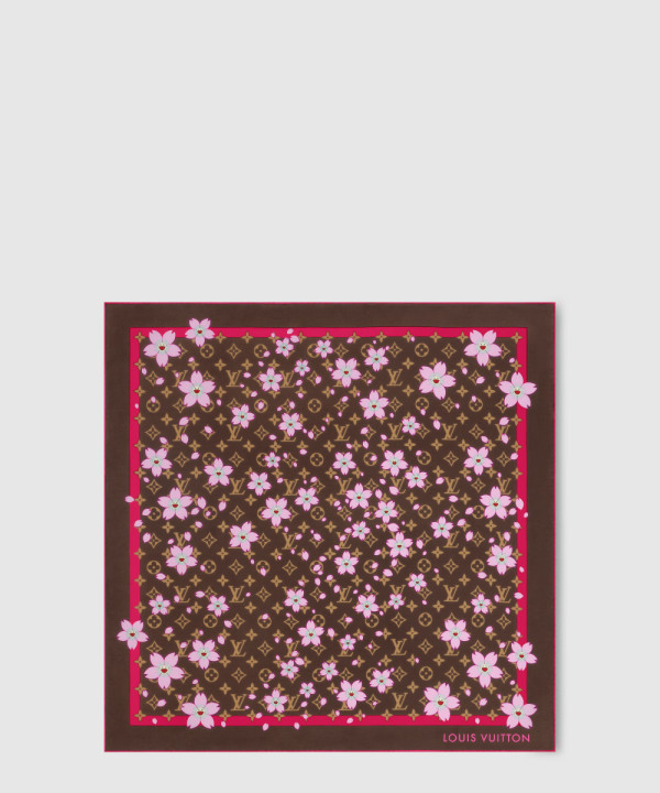 루이비통 LV x TM 모노그램 체리 블라썸 스퀘어 90 M96102