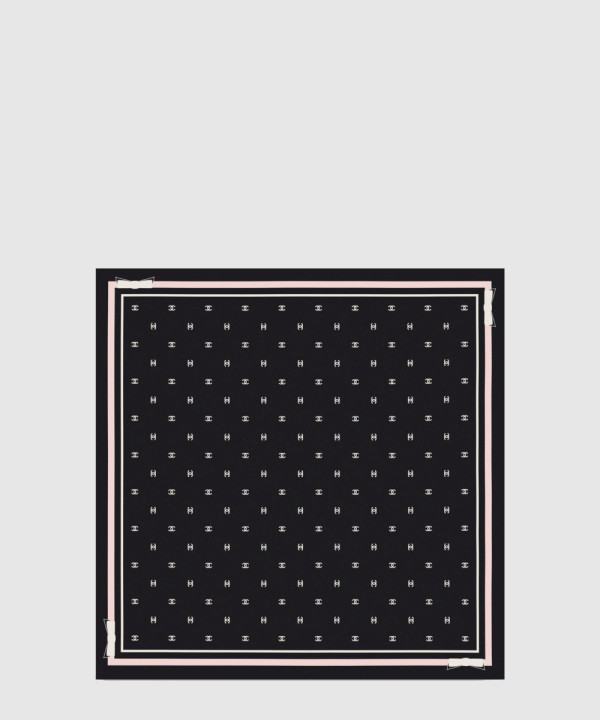 샤넬 스퀘어 스카프 AAA777