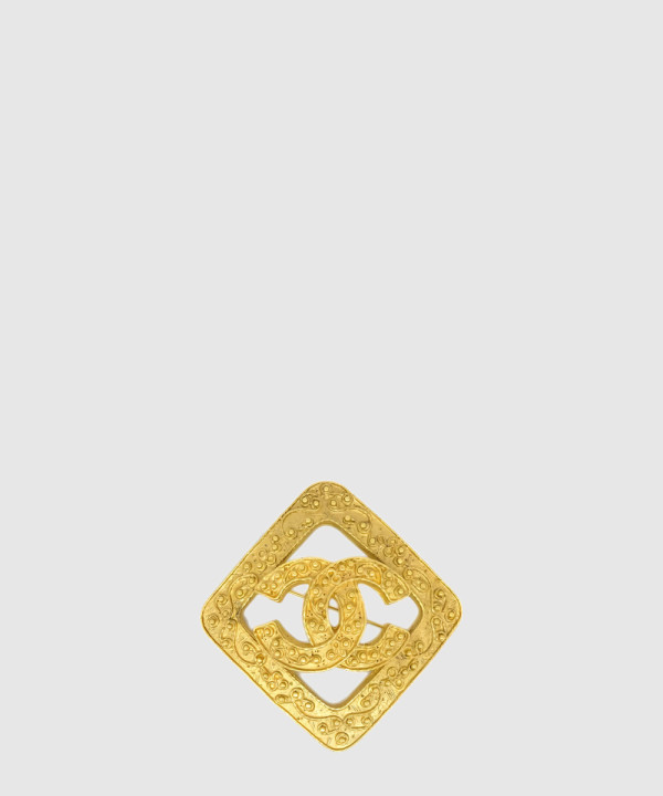 샤넬 브로치 B94A