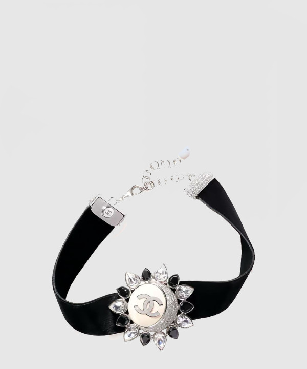 샤넬 초커 AB7719