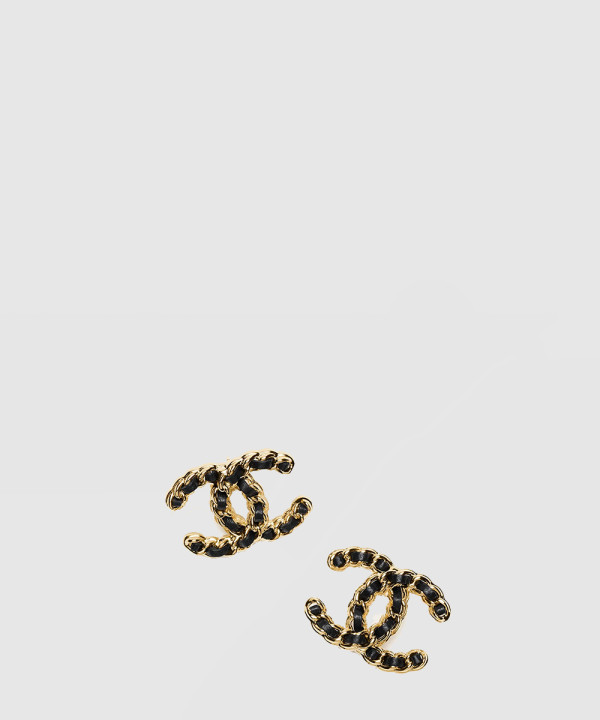 샤넬 스터드 귀걸이 ABD671