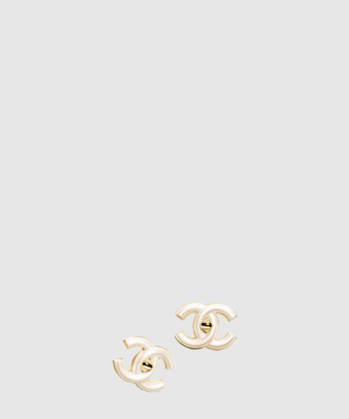 샤넬 클립형 스터드 귀걸이 ABD693
