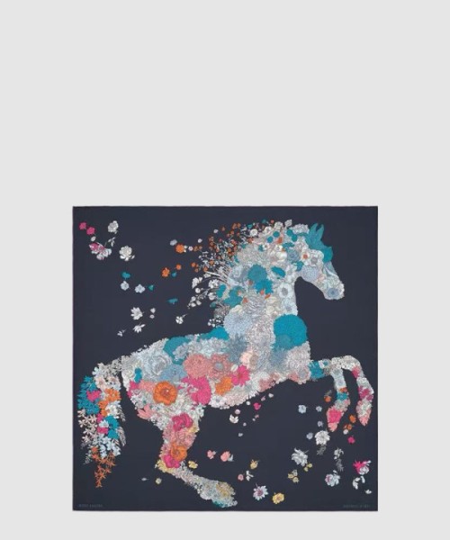 에르메스 Robe Legere 스카프 90