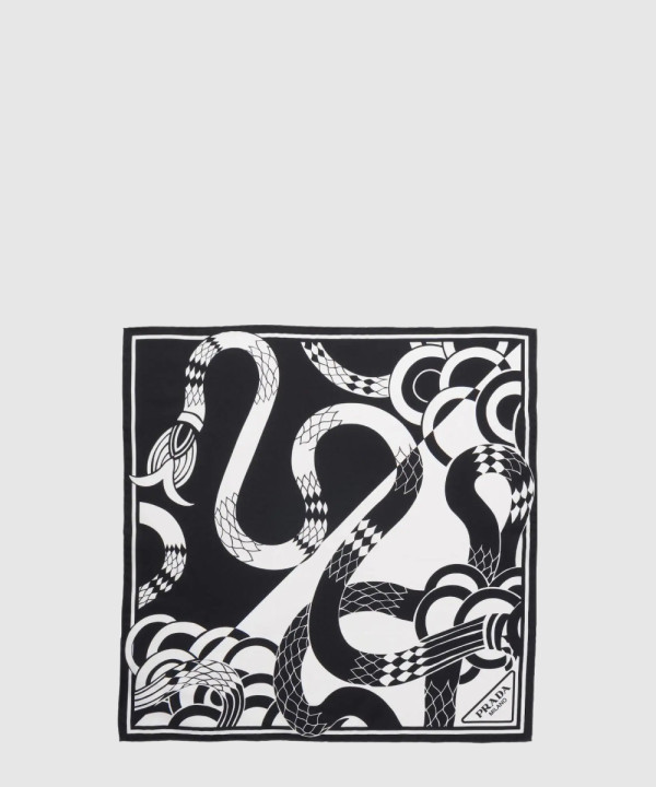 프라다 트윌 스카프 1FF004