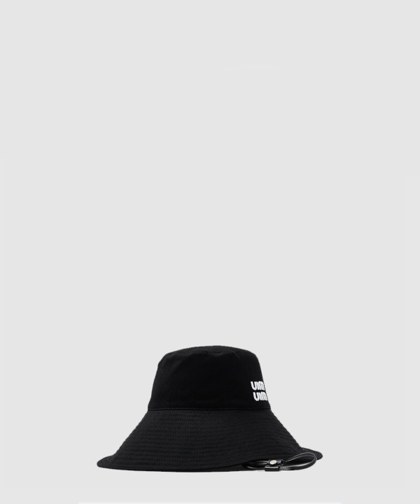 미우미우 드릴 캡 5HC220