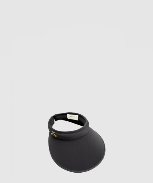 셀린느 선캡 2A53UO