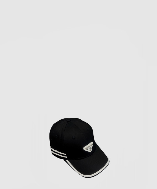 프라다 베이스볼 캡 1HC368