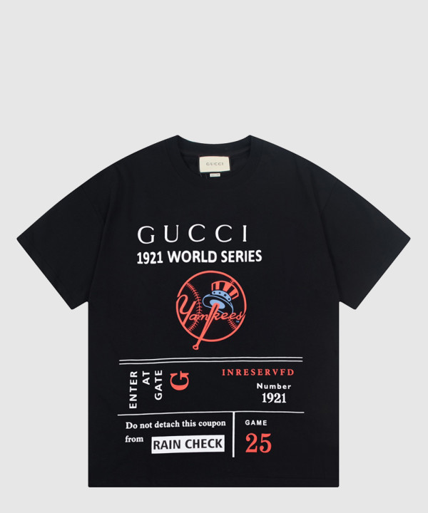 구찌 로고 프린트 반팔