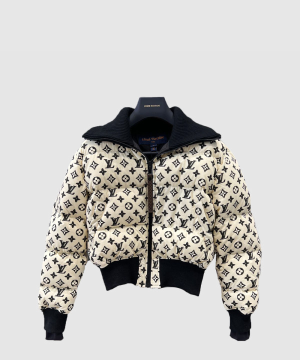 루이비통 쇼트 다운 재킷