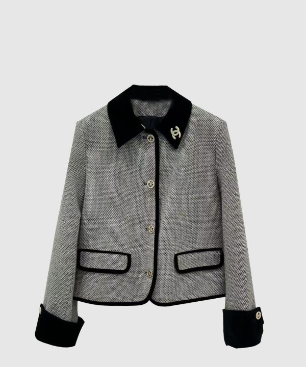 샤넬 로고 쇼트 코트