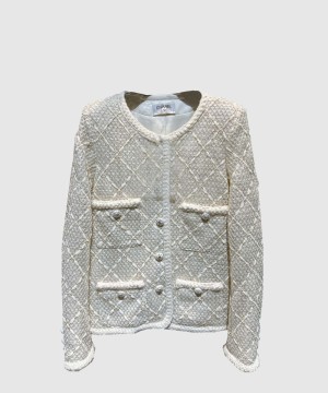 샤넬 로고 쇼트 코트