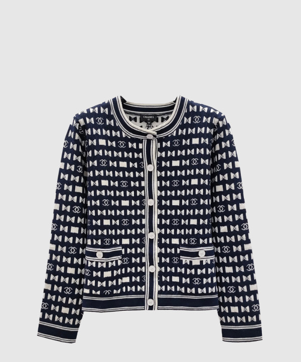 샤넬 로고 쇼트 코트