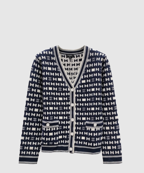 샤넬 로고 쇼트 코트