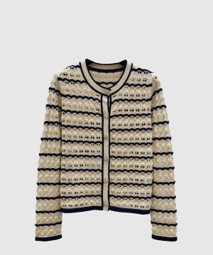 샤넬 로고 쇼트 코트