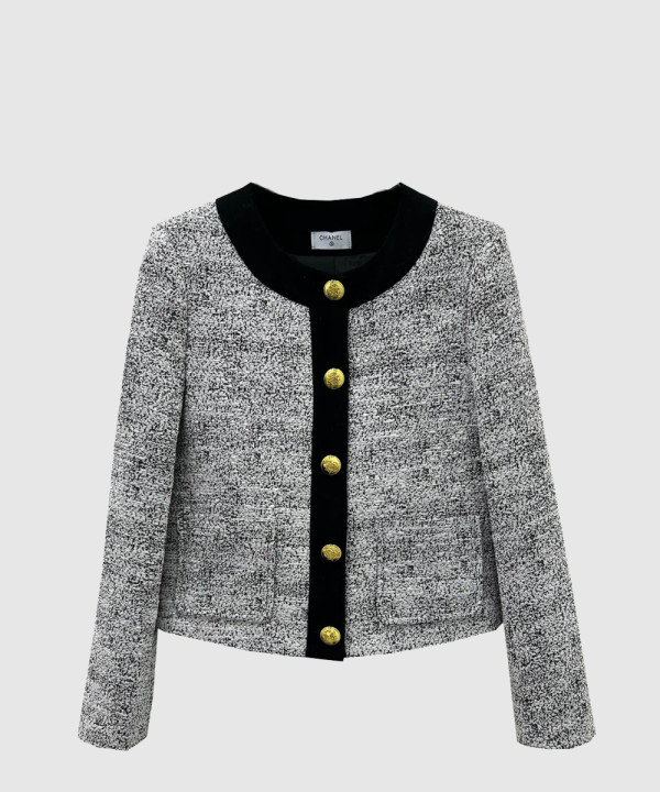 샤넬 로고 쇼트 코트