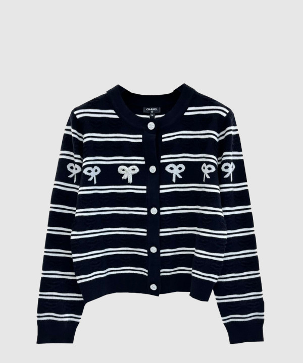 샤넬 로고 니트 코트