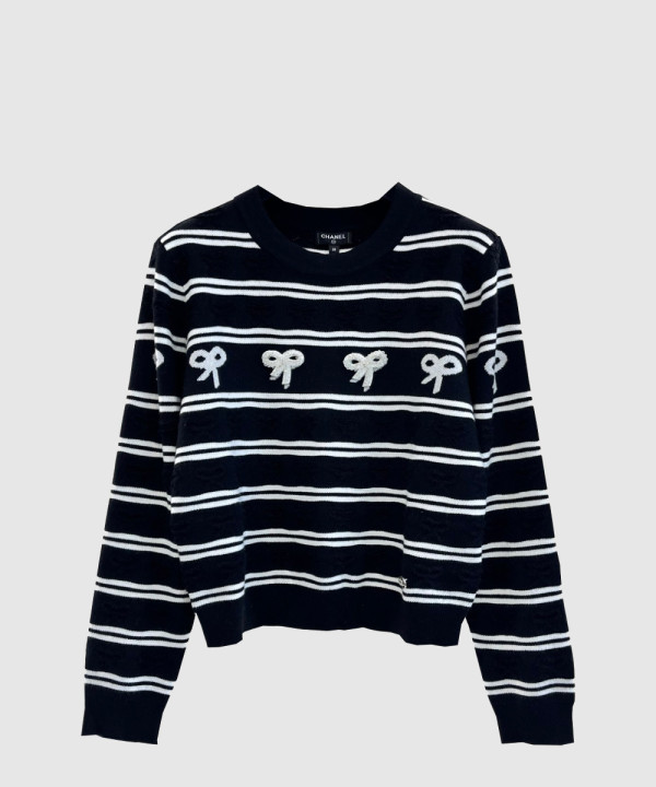 샤넬 로고 니트 상의
