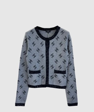 샤넬 로고 니트 코트